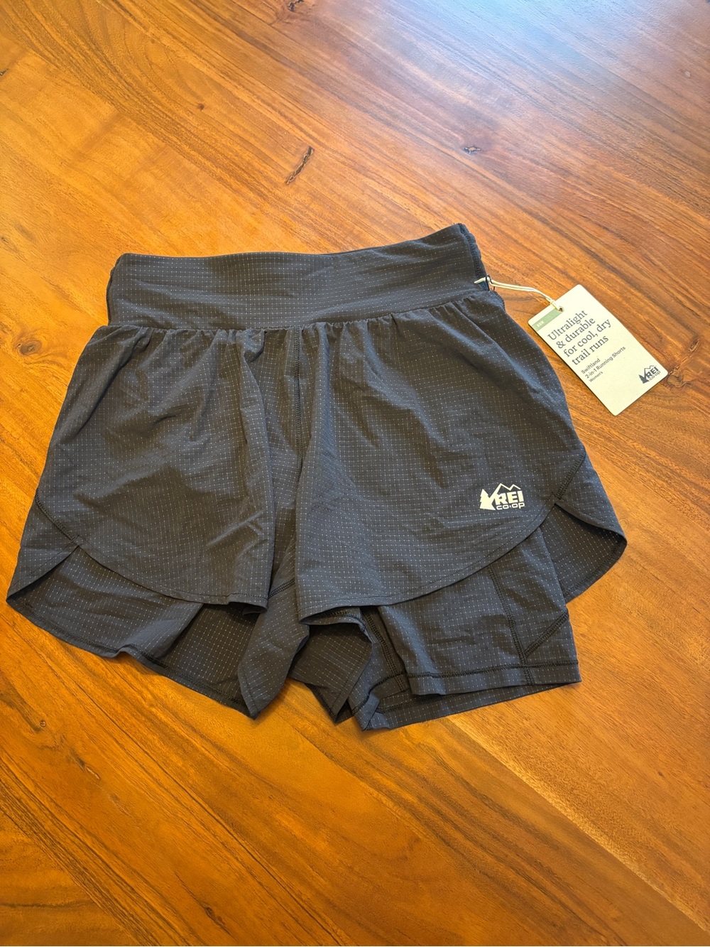 REI Women’s Black Athletic Layered Running Shorts
